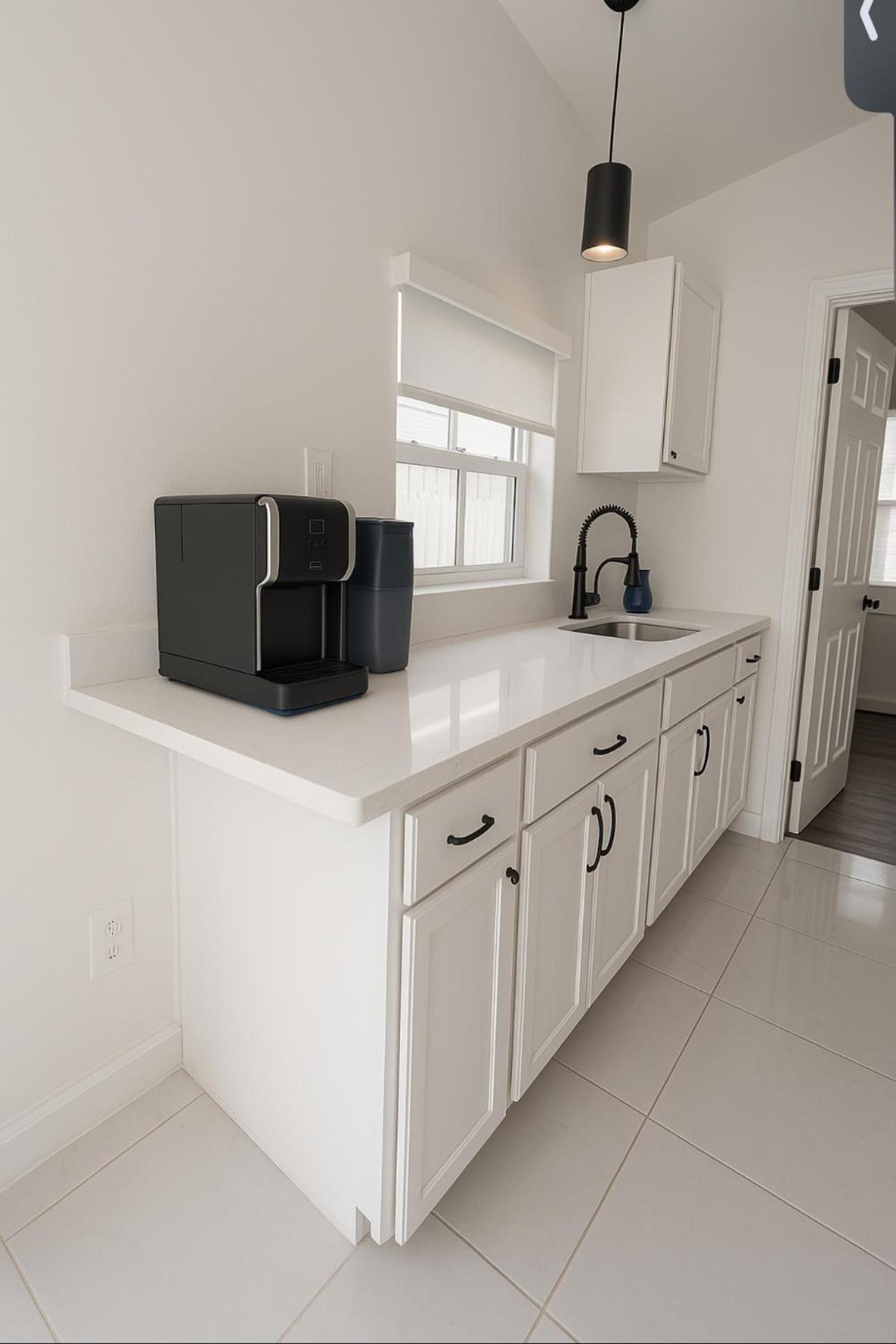 Modern Home - Termpurpedic Queen Bed, Laundry, Free Parkging, Ev Tesla Голливуд Экстерьер фото